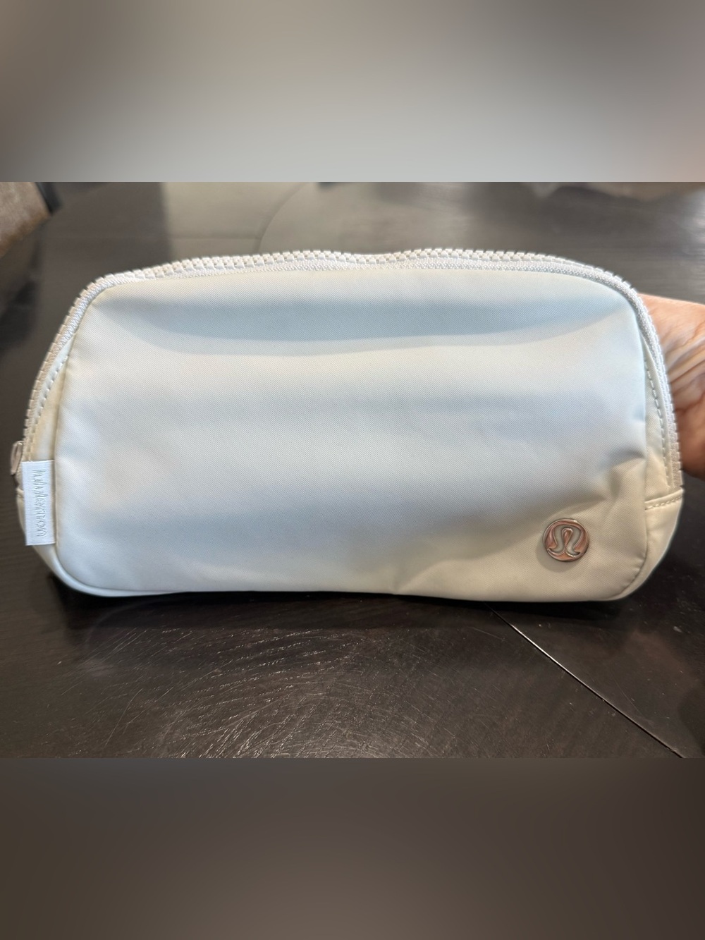 Lululemon Everywhere Belt Bag 1L Vapor NWT Discontinued Color